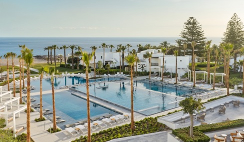 Creta Palace: Το πιο όμορφο ξενοδοχείο της Κρήτης ξανασυστήνεται στις ακτές του Ρεθύμνου