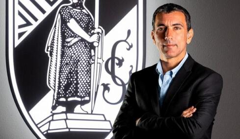 Ο Ολυμπιακός ανακοίνωσε την προσθήκη του Αντόνιο Καρντόσο ως Διευθυντή Ποδοσφαιρικών Υποθέσεων