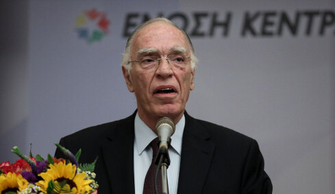 Πέθανε ο Βασίλης Λεβέντης στα 75 του χρόνια
