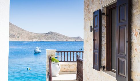 Χάλκη, Τήλος, Νίσυρος: Ήσυχες διακοπές σε καταγάλανα νερά