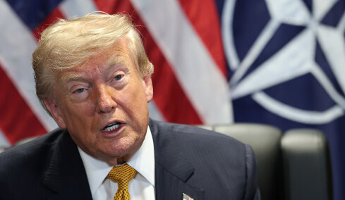 trump%200807%20hor