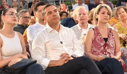 «Τώρα Μιλάμε»: Δείτε live την συγκέντρωση του Αλέξη Τσίπρα στο Περιστέρι