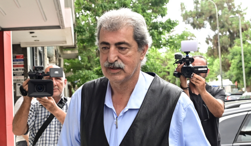 Αινιγματική ανάρτηση Πολάκη: «Δεν χωρούν στο δρόμο μου των αλλονών κουμάντα»
