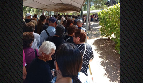 Ουρές πιστών στη Σουρωτή για τα 32 χρόνια μετά την κοίμηση του Αγίου Παΐσίου, δείτε βίντεο