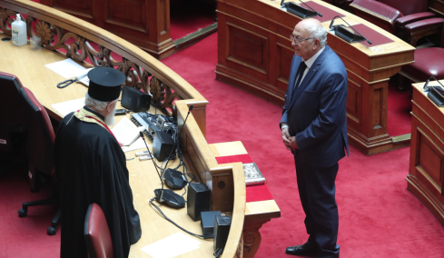 Ορκίστηκε βουλευτής ο Γιάννης Αμανατίδης: Χαιρόμαστε που τον ξαναβλέπουμε, είπε ο Πλακιωτάκης