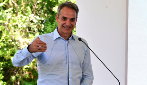 Έπεσαν οι υπογραφές για τον τριπλό κόμβο Σκαραμαγκά - Μητσοτάκης: Διορθώνουμε ασθένειες πολλών δεκαετιών
