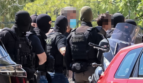 Προφυλακίστηκαν οι δύο 42χρονοι που κατηγορούνται για την εμπρηστική επίθεση στην Marfin το 2010