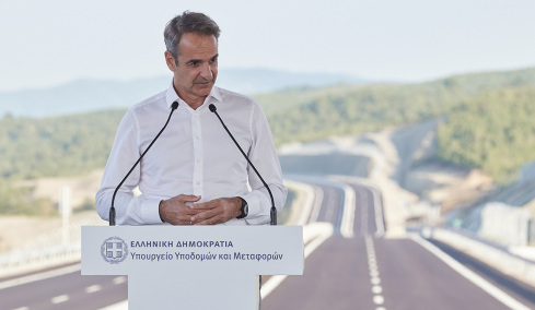 Μητσοτάκης από Γρεβενά: Ο Ε65 είναι η απάντηση στην ερώτηση πού πηγαίνουν τα λεφτά από το Ταμείο Ανάκαμψης