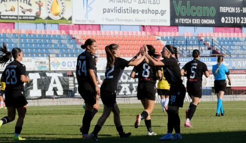 Ο ΠΑΟΚ διέλυσε με 3-0 τη Νέφτσι και κράτησε ζωντανό το όνειρο στο Champions League γυναικών