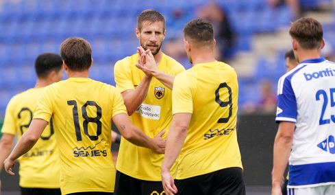 Τσβόλε - ΑΕΚ 2-3: Φιλική νίκη με ανατροπή για την Ένωση με δύο γκολ του Βάργκα, δείτε βίντεο  