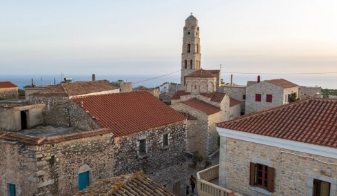 Μία διαδρομή στα πέτρινα χωριά της Μάνης