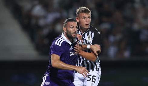 ΠΑΟΚ - Άντερλεχτ 0-1 (ημίχρονο): Οι Βέλγοι «πάγωσαν» την Τούμπα στα 17 δευτερόλεπτα, έχασε πέναλτι ο Μιχαηλίδης, δείτε το γκολ  

