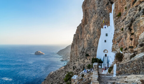 Δεκαπενταύγουστος με κατανυκτική ατμόσφαιρα σε νησιά και πόλεις της Ελλάδας