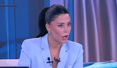 Λατινοπούλου: Για 45 λεπτά δεχόμουν χυδαία επίθεση από τους γύφτους στην Τήνο, η μητέρα μου τρομοκρατήθηκε
