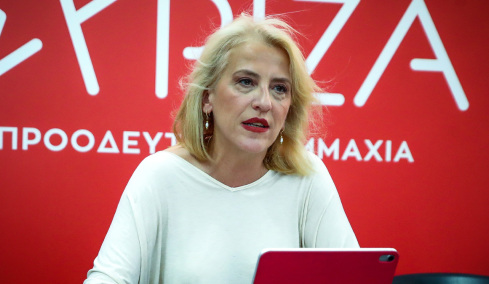 Η Δούρου διέγραψε την Κασιμάτη και ζητά από τη Γεροβασίλη να παραδώσει την έδρα, με 10 βουλευτές μένει ο ΣΥΡΙΖΑ