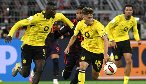 Ντόρτμουντ - Μπάγερν 1-2: Ξεχώρισαν Κωνσταντέλιας και Καρέτσας αλλά οι Βαυαροί κατέκτησαν το Super Cup Γερμανίας, δείτε τα γκολ