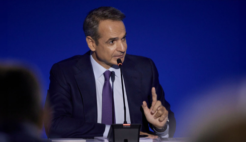 Τι φέρνουν οι ανακοινώσεις Μητσοτάκη στη ΔΕΘ: Διπλή αύξηση κατώτατου μισθού, ανάσες στην αγορά, «μποναμάς» για συνταξιούχους, έκπληξη για αγρότες
