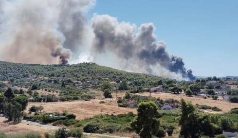 Φωτιά σε δασική έκταση στην Τανάγρα μετά την πτώση του Phantom στο Athens Flying Week, ήχησε το 112