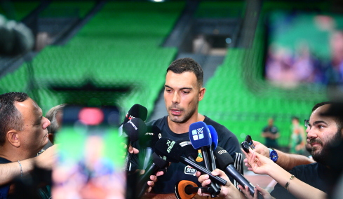 Σλούκας: «Ο Ολυμπιακός άξιζε την Euroleague», βίντεο 