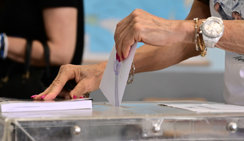 Δημοσκόπηση GPO: Στο 30,3% η ΝΔ, δεύτερη η ΕΛΑΣ με 15,8%, τρίτο το ΠΑΣΟΚ με 13,1% - Αυτοδύναμη κυβέρνηση θέλει 1 στους 2