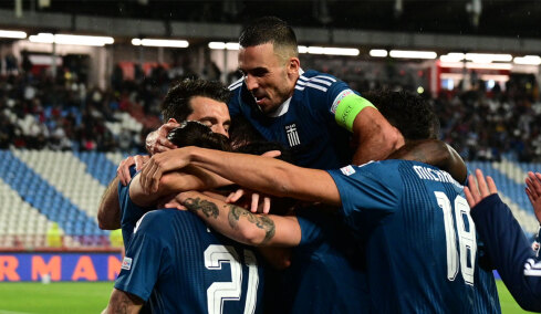 Επική ανατροπή για την Ελλάδα με Δουβίκα, 2-1 τη Σερβία και απόδραση από το Βελιγράδι