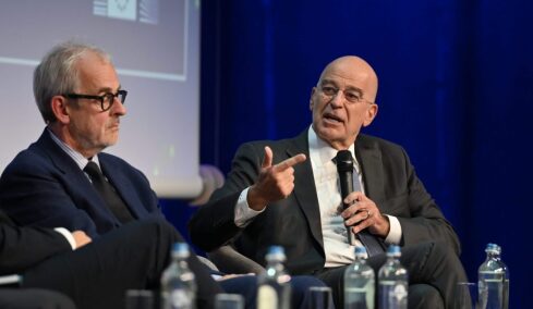 Δένδιας: Η Τουρκία συνιστά απειλή για την Ελλάδα