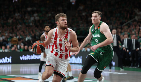 Ζάλγκιρις - Ολυμπιακός 71-74 (Δ΄ περίοδος): Πόντο πόντο οι δύο ομάδες στο Κάουνας, live η μάχη της Euroleague 