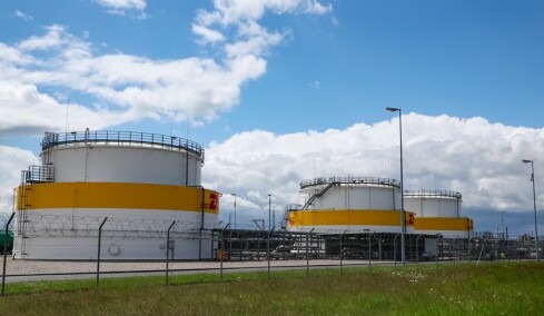 Πετρέλαιο: Επέστρεψε στα 100 δολάρια το Brent με άνοδο 2% μετά το «φρένο» της Κίνας στις εξαγωγές καυσίμων