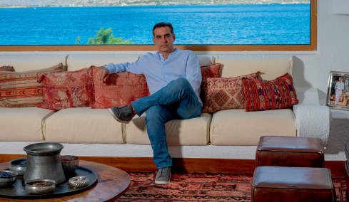 Ηλίας Κοκοτός: Ένας hotelier επικεφαλής της Eurovision στη Βουλγαρία - «Δεν υπάρχουν οι προϋποθέσεις για μια συνεργασία με την ελληνική διοργάνωση»