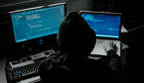 KillSec: 18χρονος που μένει στην Αθήνα ερευνάται ως προγραμματιστής σε διεθνή ομάδα χάκερ, με πάνω από 1.000 κυβερνοεπιθέσεις και εκβιασμούς
