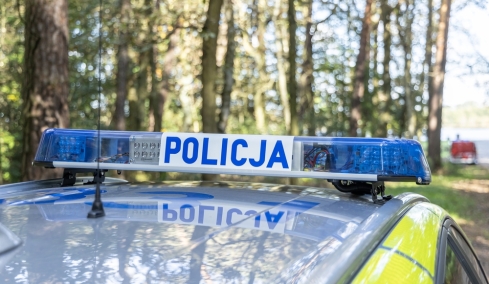 Πάνω από 20.000 αστυνομικοί αναπτύχθηκαν στα σχολεία της Πολωνίας μετά τις επιθέσεις με μαχαίρι
