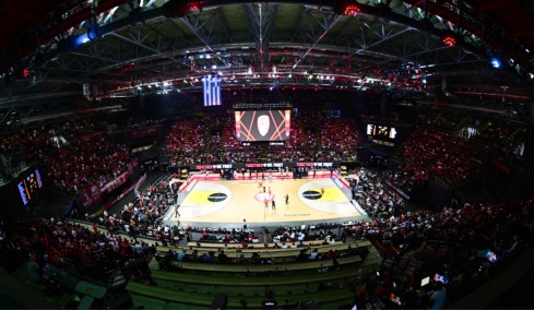 ΑΕΚ κατά Ολυμπιακού για τα συνθήματα στη SUNEL Arena: «Θα αποκατασταθούν οι ζημιές, θα αποκλειστούν οι υπεύθυνοι»»,  απάντησαν οι Πειραιώτες