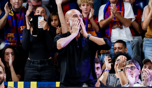 Στη Βαρκελώνη και στο Μπαρτσελόνα-Ολυμπιακός ο Πεπ Γκουαρδιόλα, βίντεο 