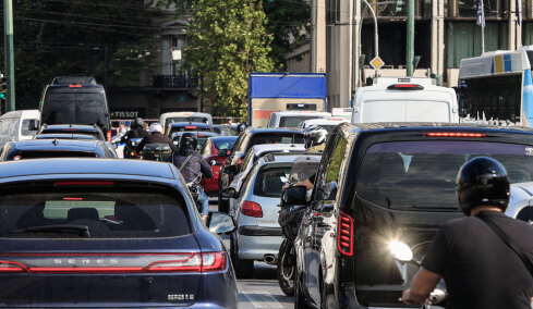 Γιατί δεν λύνεται ποτέ το κυκλοφοριακό σε Αθήνα και Θεσσαλονίκη - Τα 10 λάθη και οι «πυροσβεστικές» παρεμβάσεις