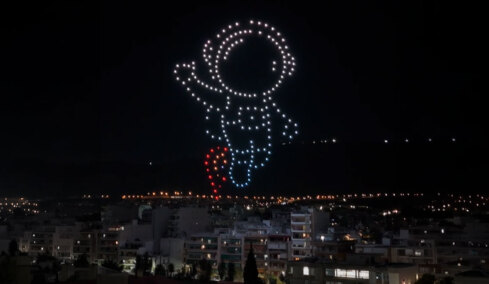 Συγκίνησε το drone show για τους μικρούς ασθενείς στο Παίδων Αγία Σοφία: Όταν οι ζωγραφιές των παιδιών φώτισαν τον ουρανό, δείτε το βίντεο