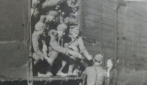 28η Οκτωβρίου 1940: Το πρωινό που η Ελλάδα ξύπνησε εμπόλεμη, μέσα από την πένα του Σακελλάριου

