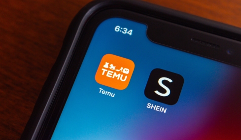 Shein, Temu, AliExpress: Στα 5 ευρώ η επιβάρυνση για μικροδέματα από 1η Νοεμβρίου
