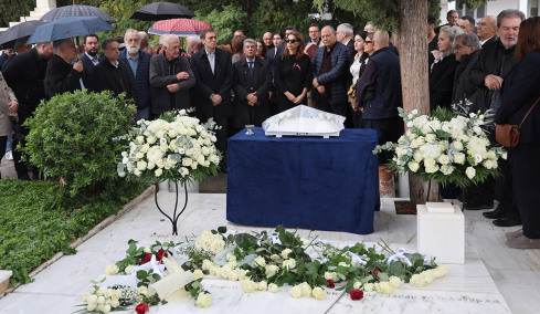 Πέντε χρόνια από τον θάνατο της Φώφης Γεννηματά: Ποιοι δίνουν το παρών στο μνημόσυνο
