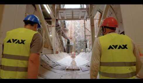 Ζωντανή μετάδοση της «αποκάλυψης» του μετροπόντικα «Αθηνά» στο φρέαρ Ευαγγελισμού (breakthrough)