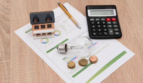 Μειώσεις έως 23% στα τιμολόγια της ΔΕΗ τον Μάρτιο