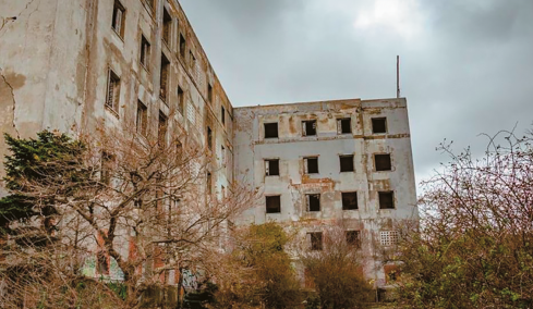 Μεσιτικό γραφείο πουλάει αποκλειστικά στοιχειωμένα σπίτια