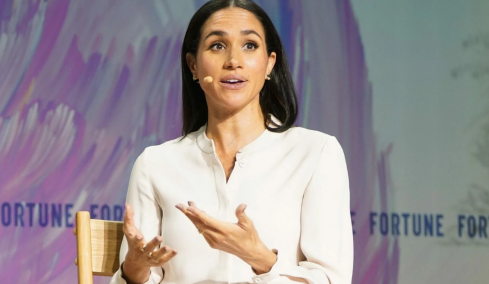 Η Mέγκαν Μαρκλ μοιράζεται μια σπάνια παιδική φωτογραφία για να γιορτάσει μια μεγάλη είδηση
