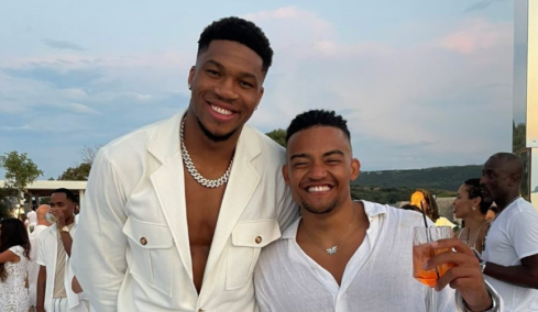 Αντετοκούνμπο και Καραλής υποψήφιοι για τον τίτλο του κορυφαίου αθλητή της χρονιάς στην Ελλάδα 