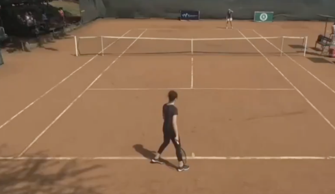 Ο πιο παράξενος αγώνας τένις στην ιστορία: Πήρε μόλις 3 πόντους, δεν ήξερε πώς να σερβίρει και δεν γνώριζε τους κανόνες, δείτε βίντεο