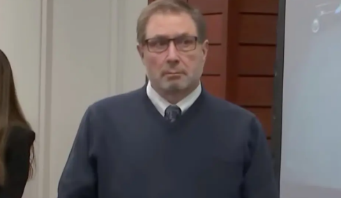 Επιχειρηματίας στις ΗΠΑ πρώτα σκότωσε αδελφό και νύφη, και μετά μαχαίρωσε τα ανίψια του αφού ανακάλυψαν ότι έκλεβε χρήματα για την ερωμένη του