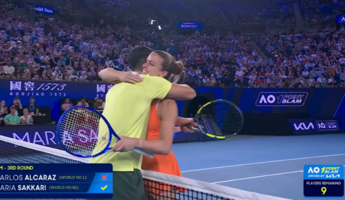 Η Σάκκαρη κέρδισε τον Αλκαράθ στο 1 Point Slam, βίντεο 
