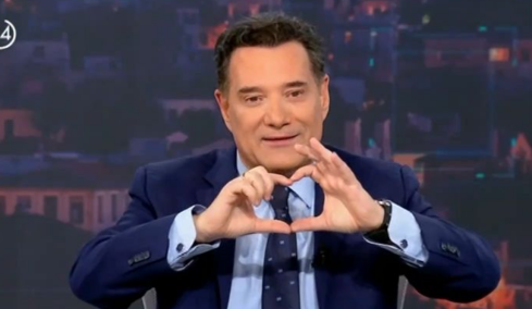 Ο Γεωργιάδης έκανε καρδούλα στη γυναίκα που «είπε την αλήθεια και κατέστρεψε την προπαγάνδα της αριστεράς»