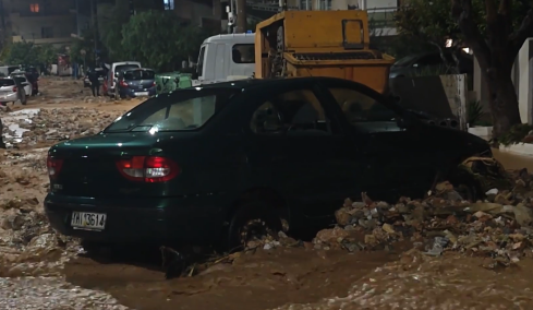 Καλλιάνος: Για 40 χρόνια δεν έχει ξανασυμβεί κάτι αντίστοιχο στην Άνω Γλυφάδα, σε λίγες ώρες έπεσε σχεδόν το μισό ετήσιο ύψος βροχής της περιοχής