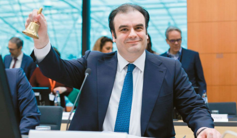 Το παρασκήνιο του πρώτου Eurogroup με την Ελλάδα στο τιμόνι: Το επιτυχημένο crash test διπλωματίας του Κυριάκου Πιερρακάκη