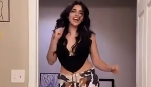 Ιρανοί ευχαριστούν τις ΗΠΑ για τον θάνατο του Χαμενεΐ με τον «χορό Τραμπ», δείτε βίντεο